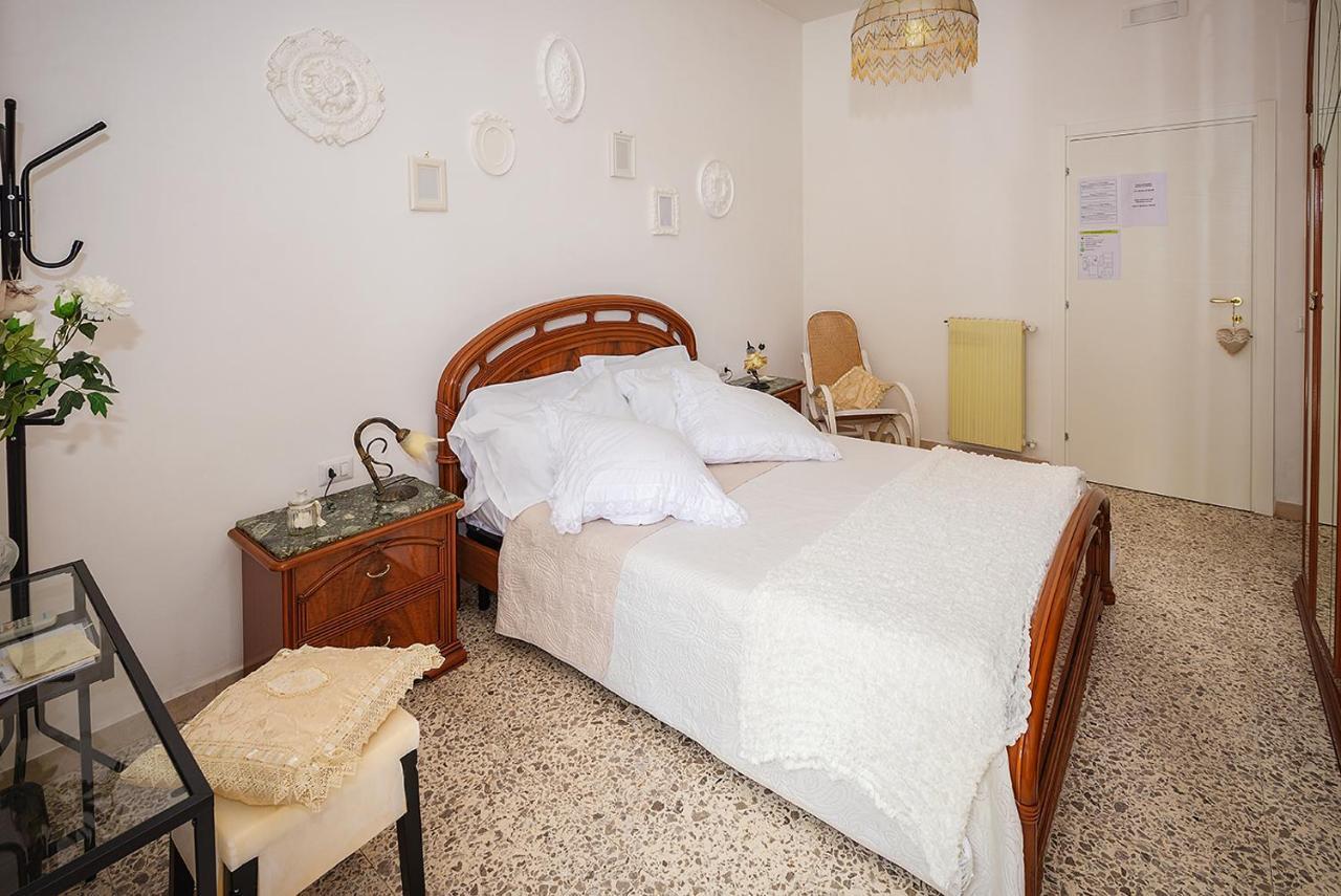 Bed and Breakfast Casa Rosetta Sorrento Esterno foto